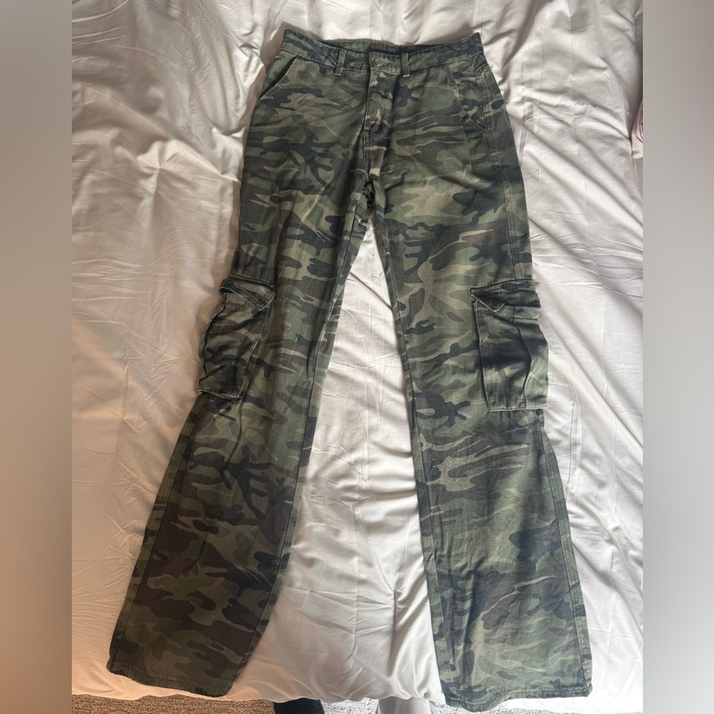 Green camo boyfriend pants
